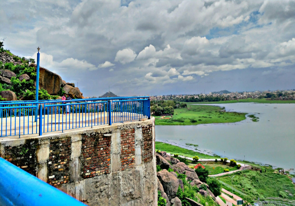 tourist place in ranchi near railway station